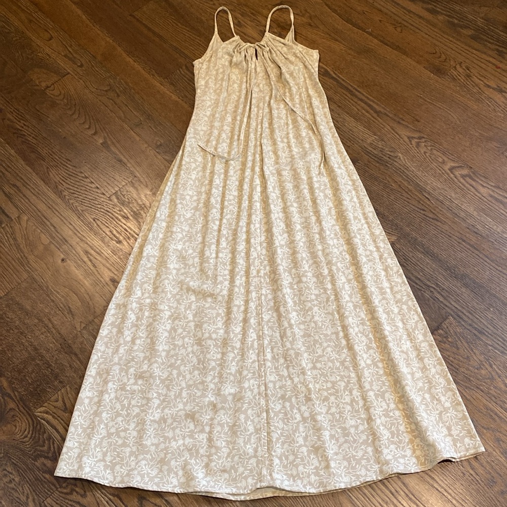 Woman’s Maxi Sundress